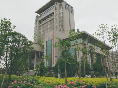 南通中級人民法院